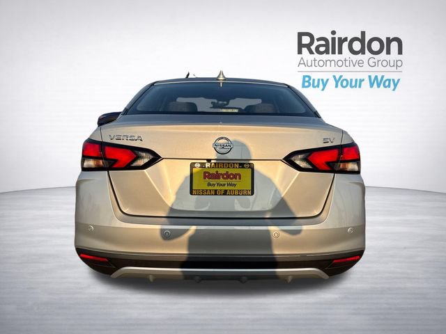 Used 2021 Nissan Versa SV FWD image 6