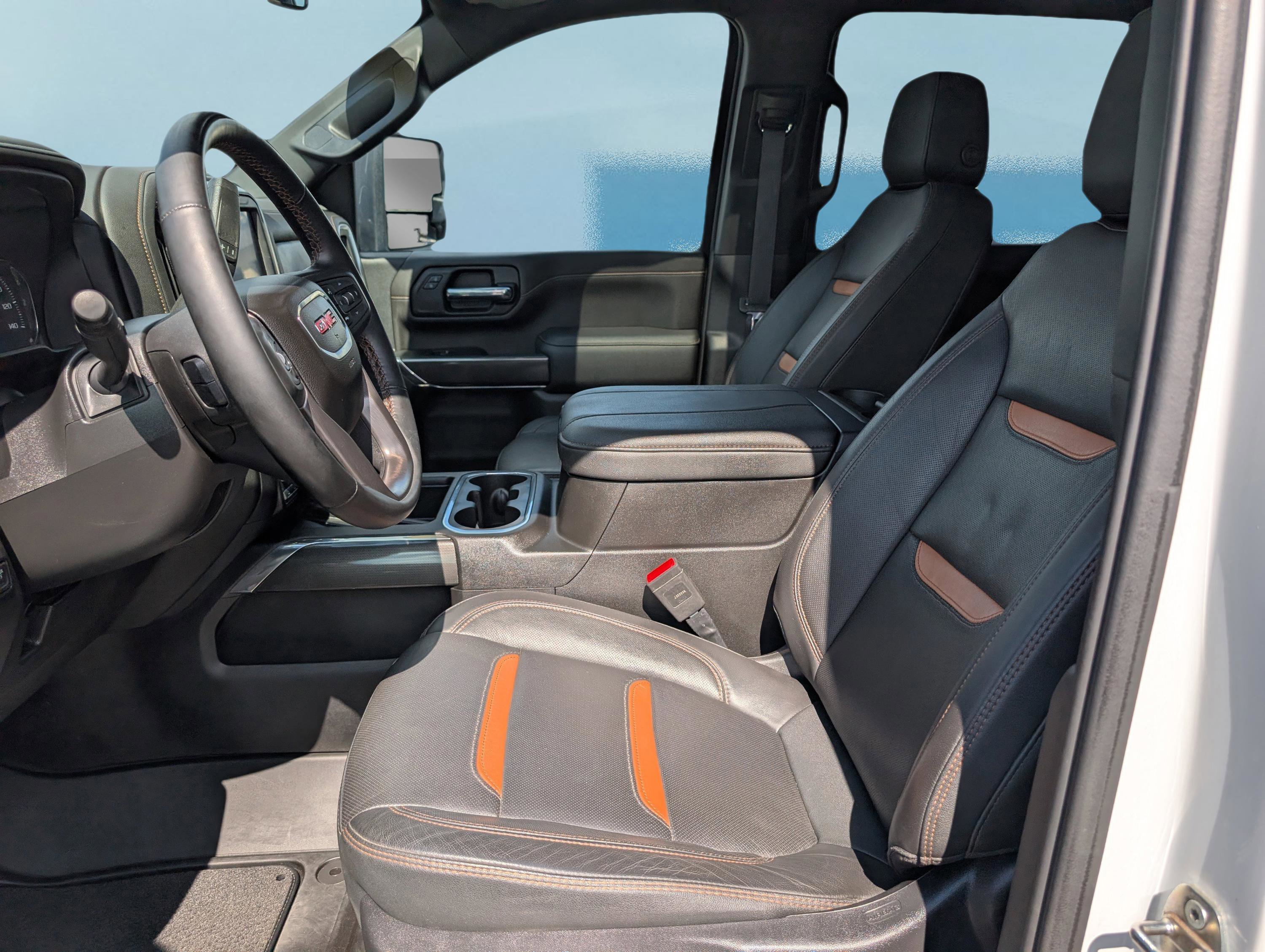 Used 2023 GMC Sierra 2500 AT4 w/ AT4 Preferred Package image 17