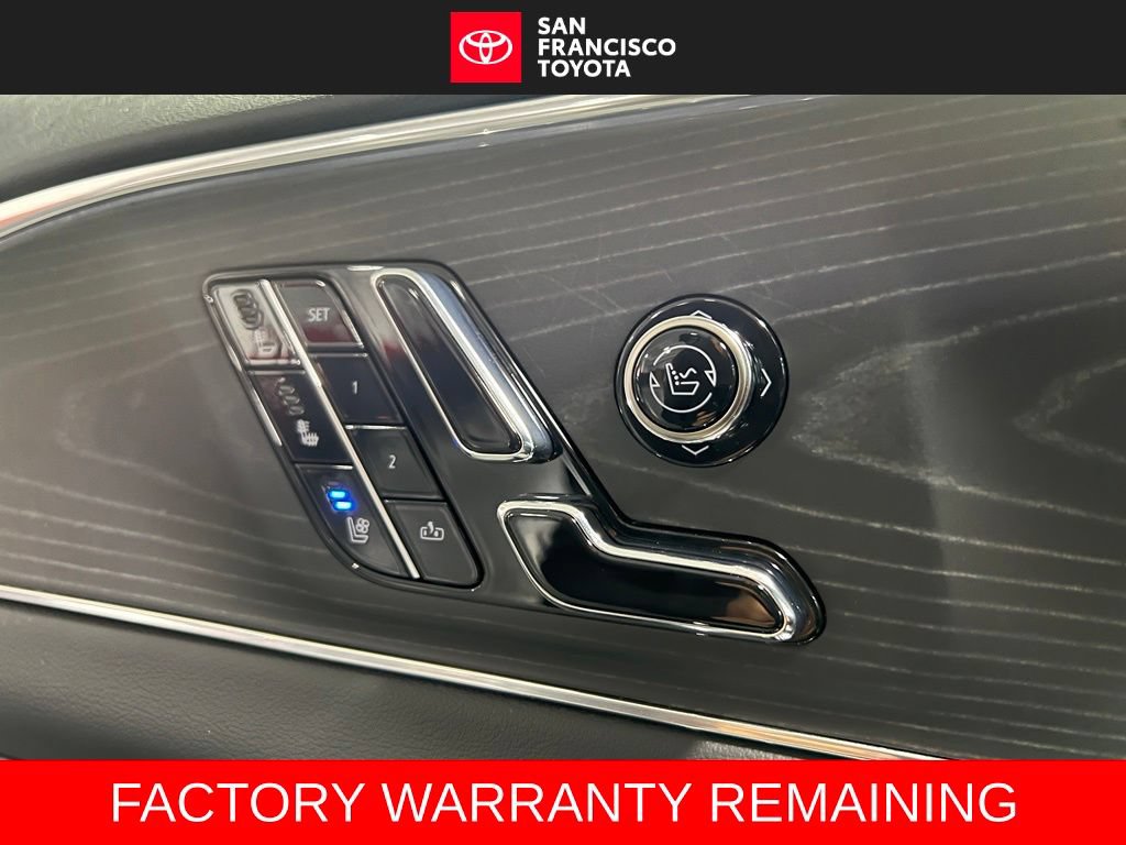 Used 2024 Cadillac Lyriq Luxury RWD image 41