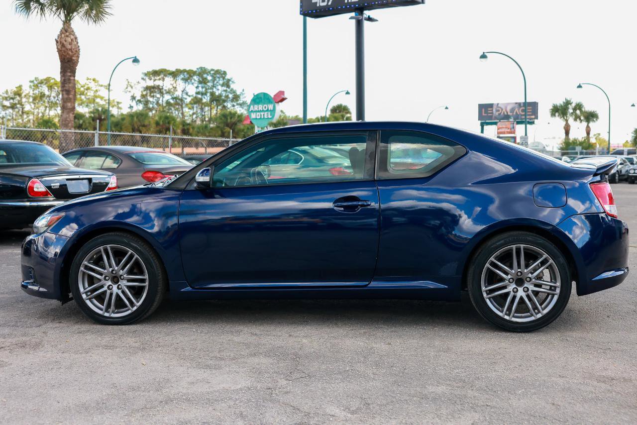 Used 2011 Scion tC image 3