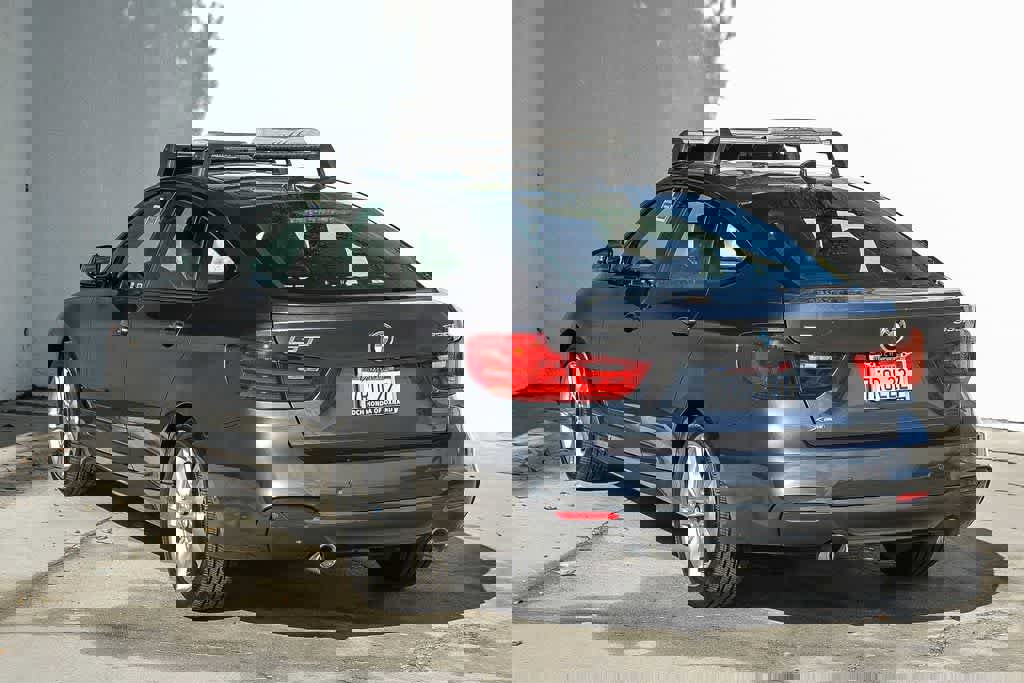 Used 2016 BMW 335i Gran Turismo xDrive image 6