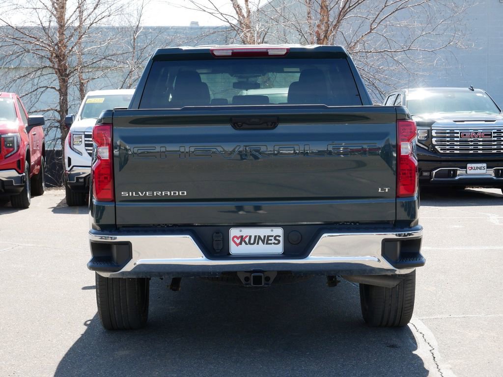 Used 2025 Chevrolet Silverado 1500 LT AWD/4WD image 9