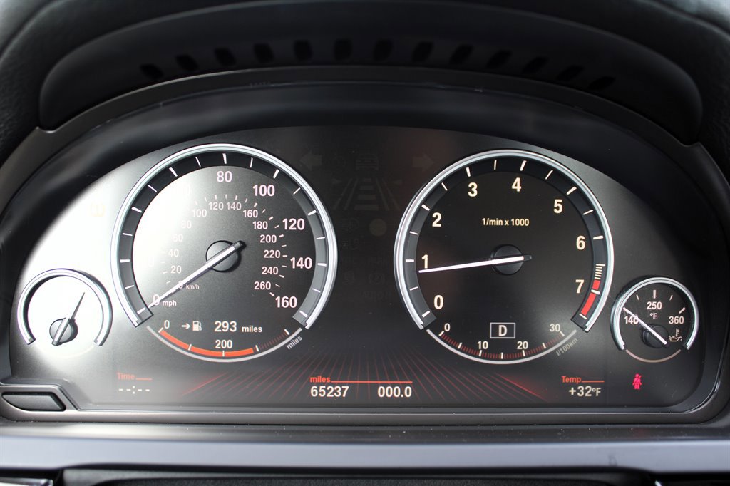 Used 2009 BMW 750Li 750Li image 24