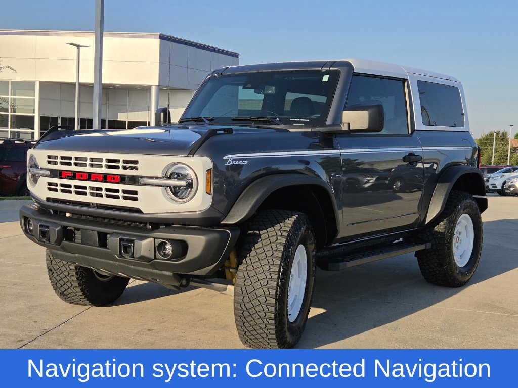 Used 2024 Ford Bronco Heritage Edition AWD/4WD image 2