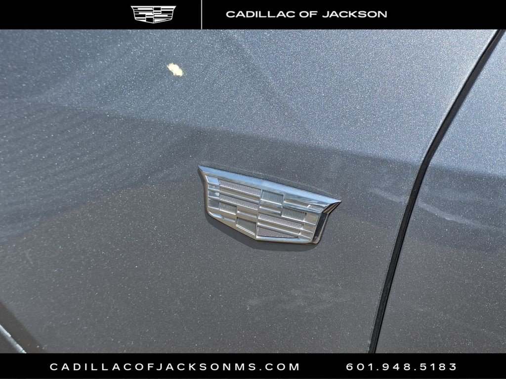 Used 2025 Cadillac XT5 Premium Luxury FWD image 4