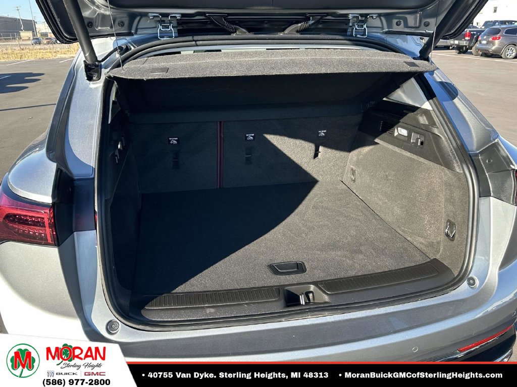 Certified 2024 Buick Envision Sport Touring AWD/4WD image 11