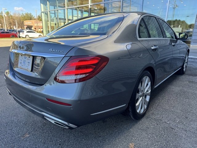 Used 2020 Mercedes-Benz E 450 4MATIC Sedan image 5