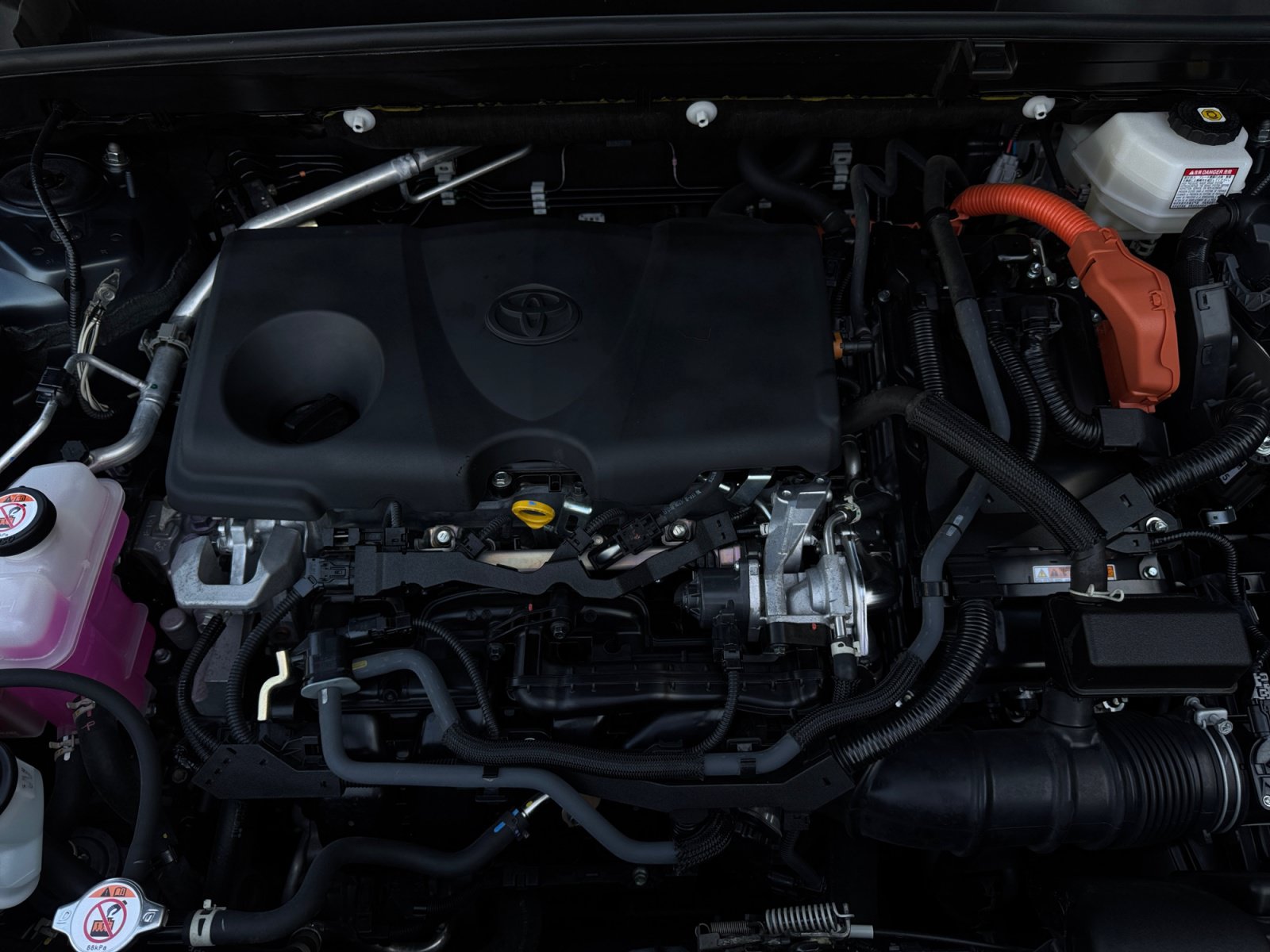 Used 2022 Toyota Venza XLE AWD/4WD image 20