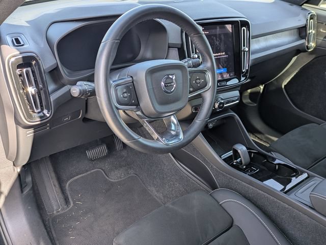Certified 2023 Volvo XC40 Recharge Ultimate w/ Protection Package Premier AWD/4WD image 12