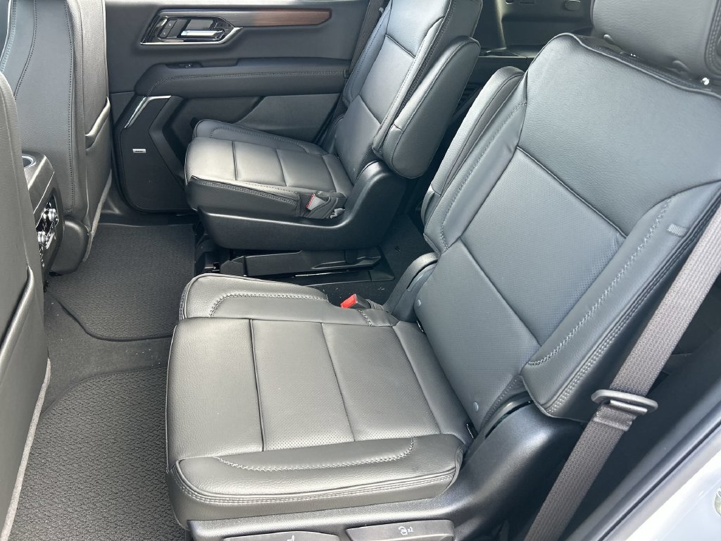 New 2026 GMC Yukon Denali AWD/4WD image 25
