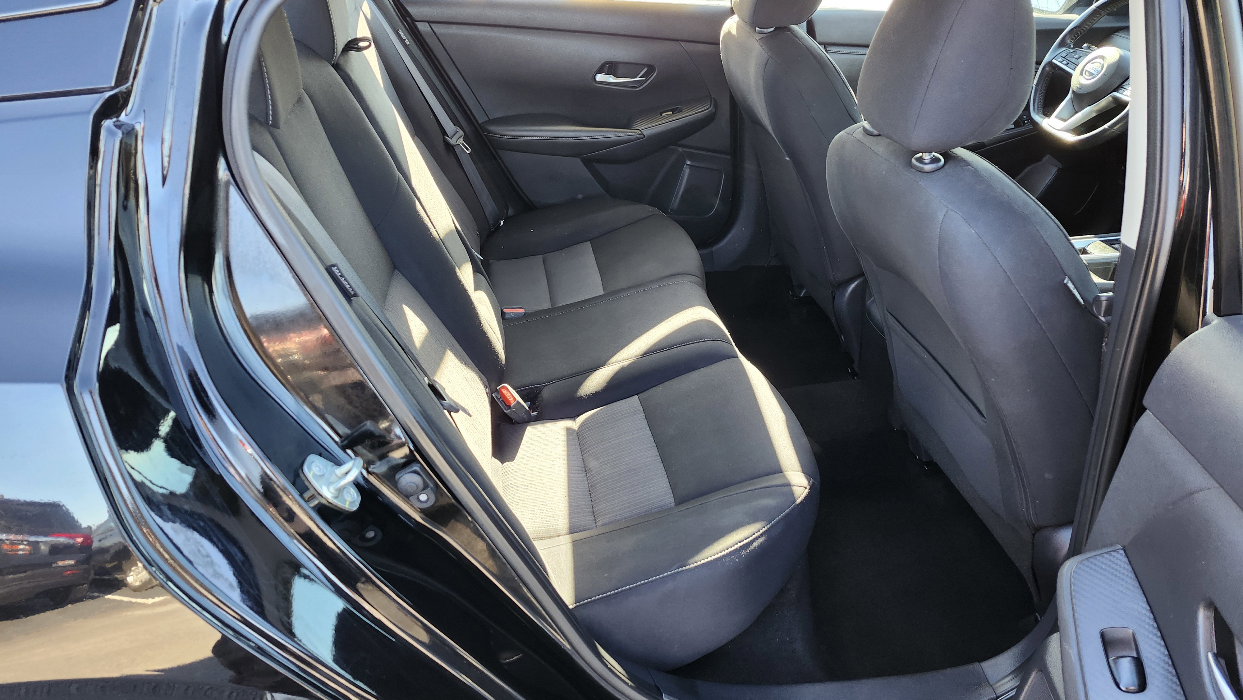 Used 2021 Nissan Sentra SV image 18