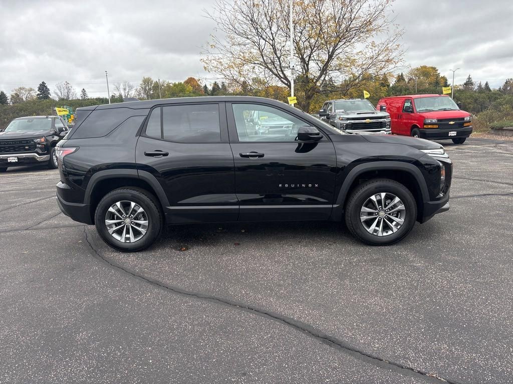 New 2026 Chevrolet Equinox LT w/ Convenience Package II image 3