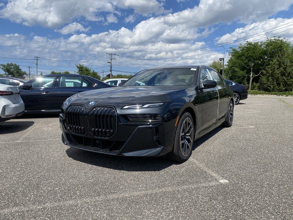 New 2025 BMW i7 xDrive60