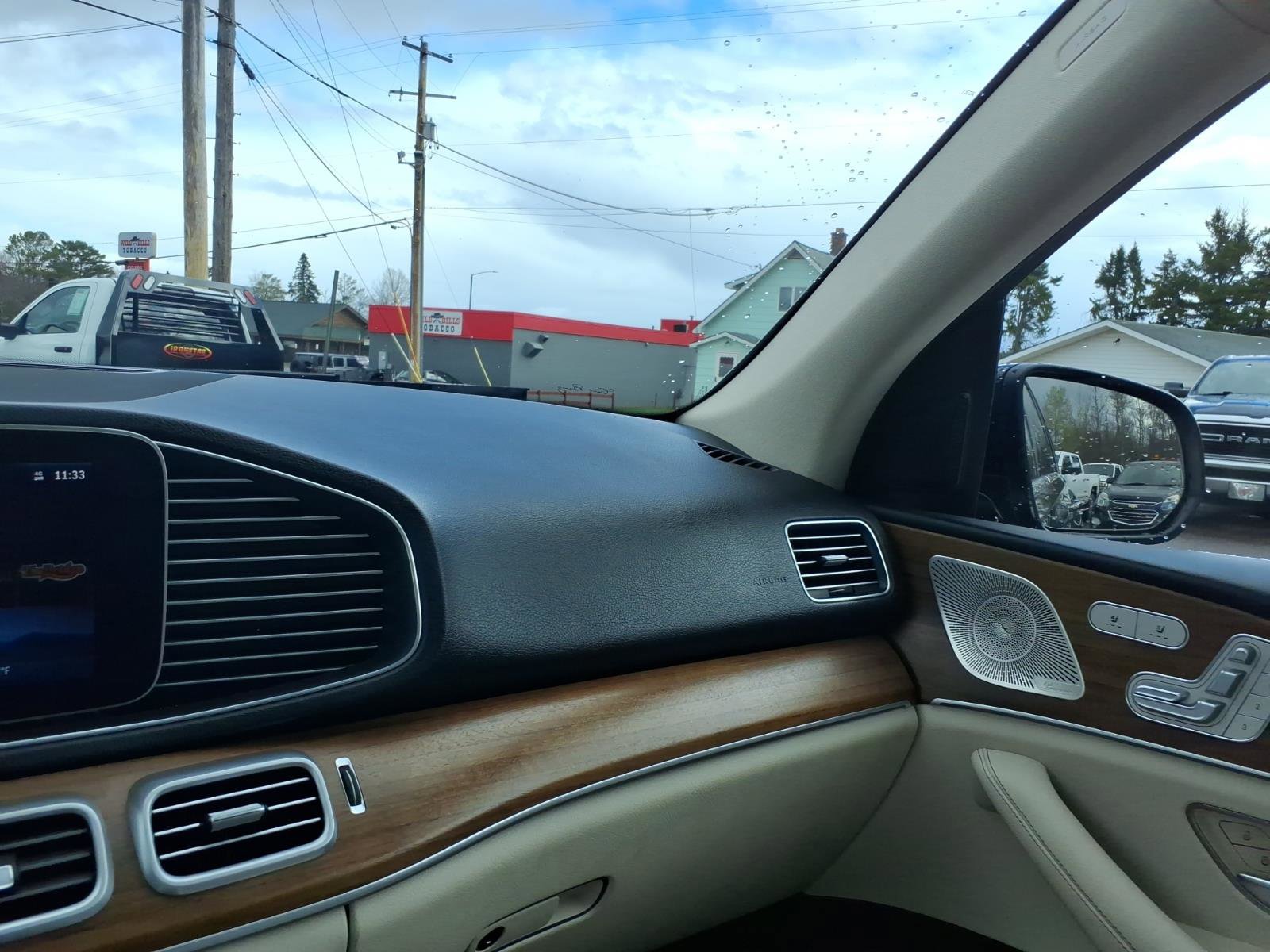 Used 2024 Mercedes-Benz GLE 350 4MATIC image 18