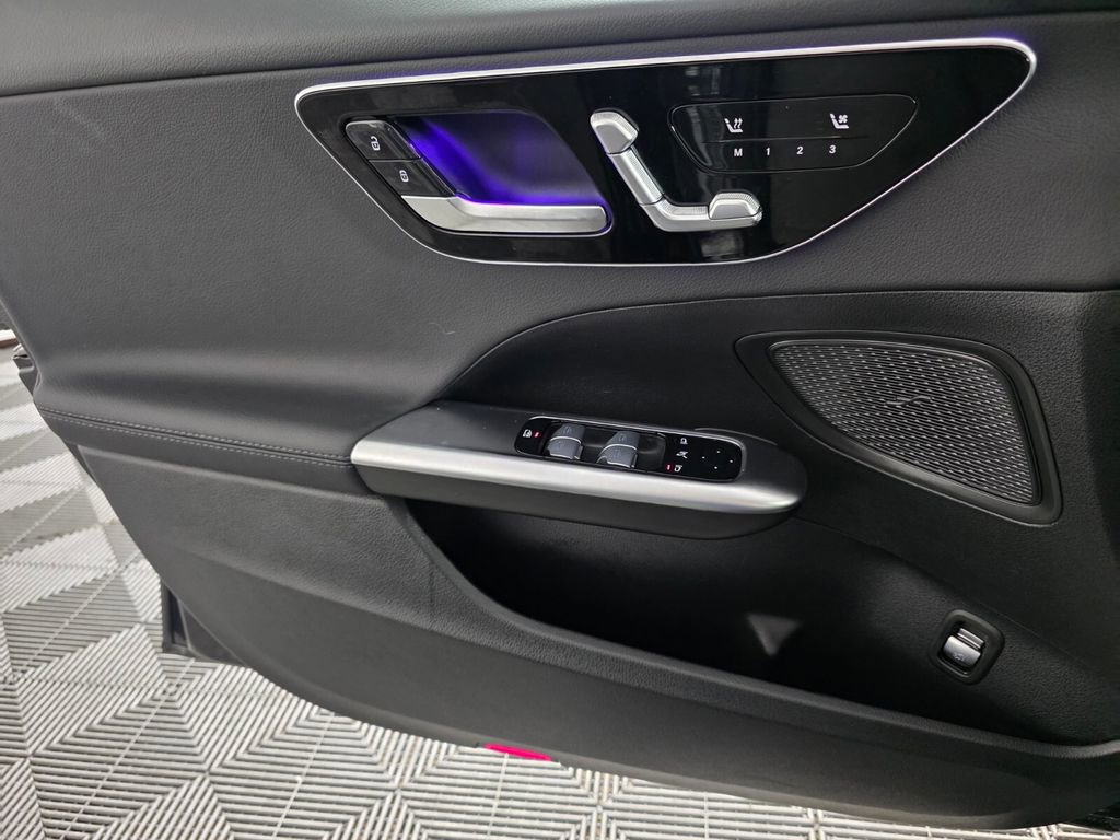Certified 2025 Mercedes-Benz C 300 Sedan image 24