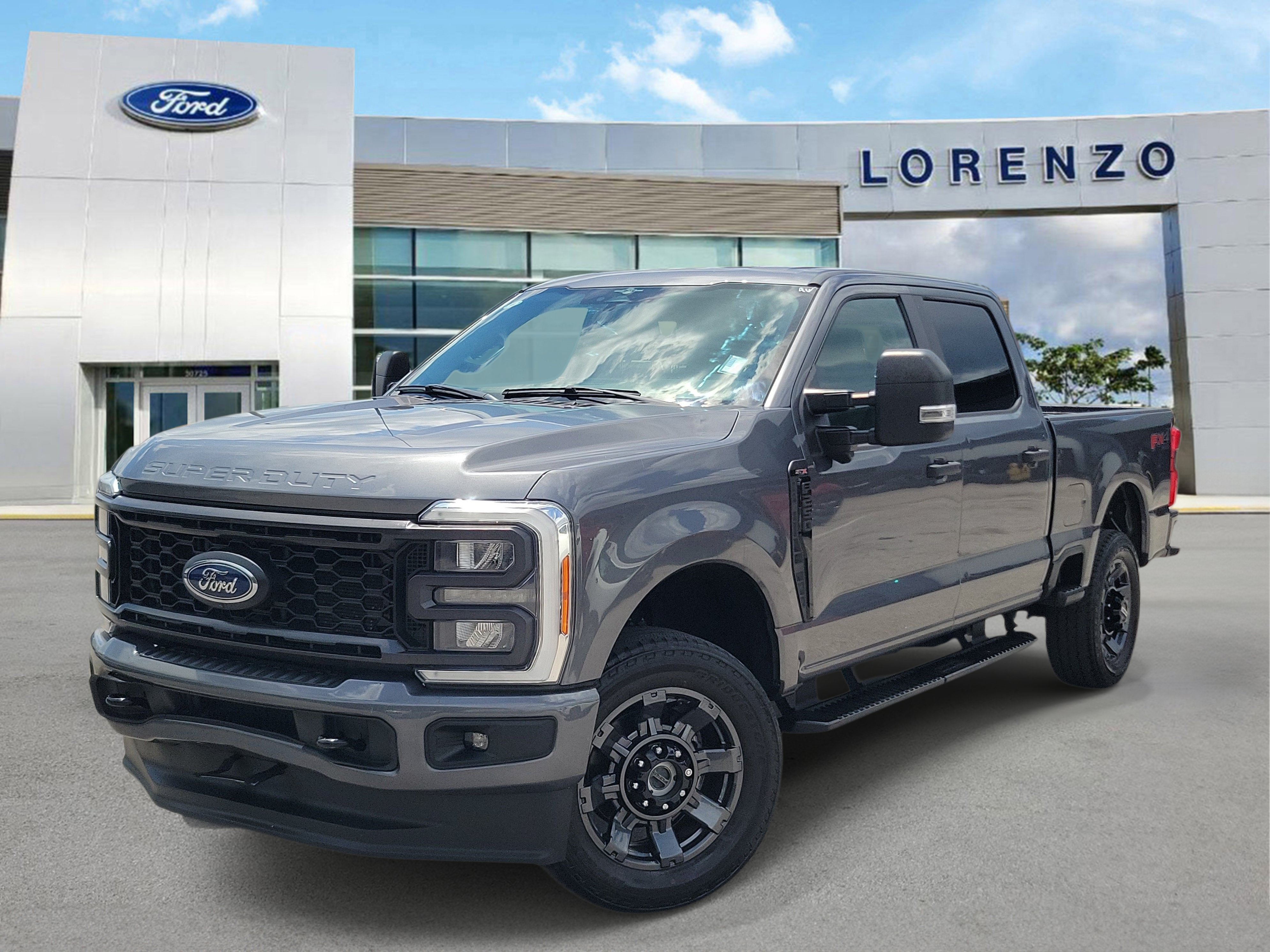 Used 2023 Ford F250 XL w/ STX Appearance Package AWD/4WD video 1
