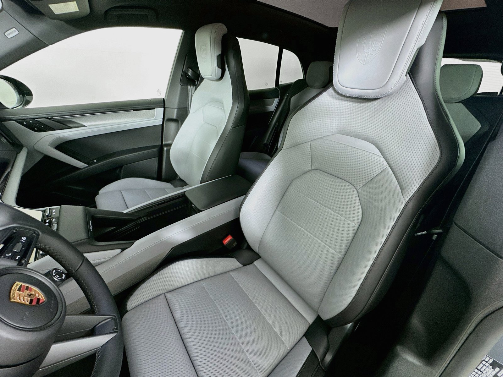 New 2026 Porsche Cayenne S AWD/4WD image 36