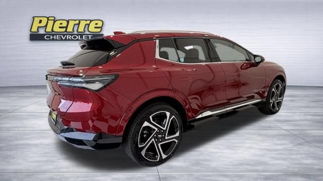 New 2026 Chevrolet Equinox EV LT w/ Convenience Package II AWD/4WD image 7