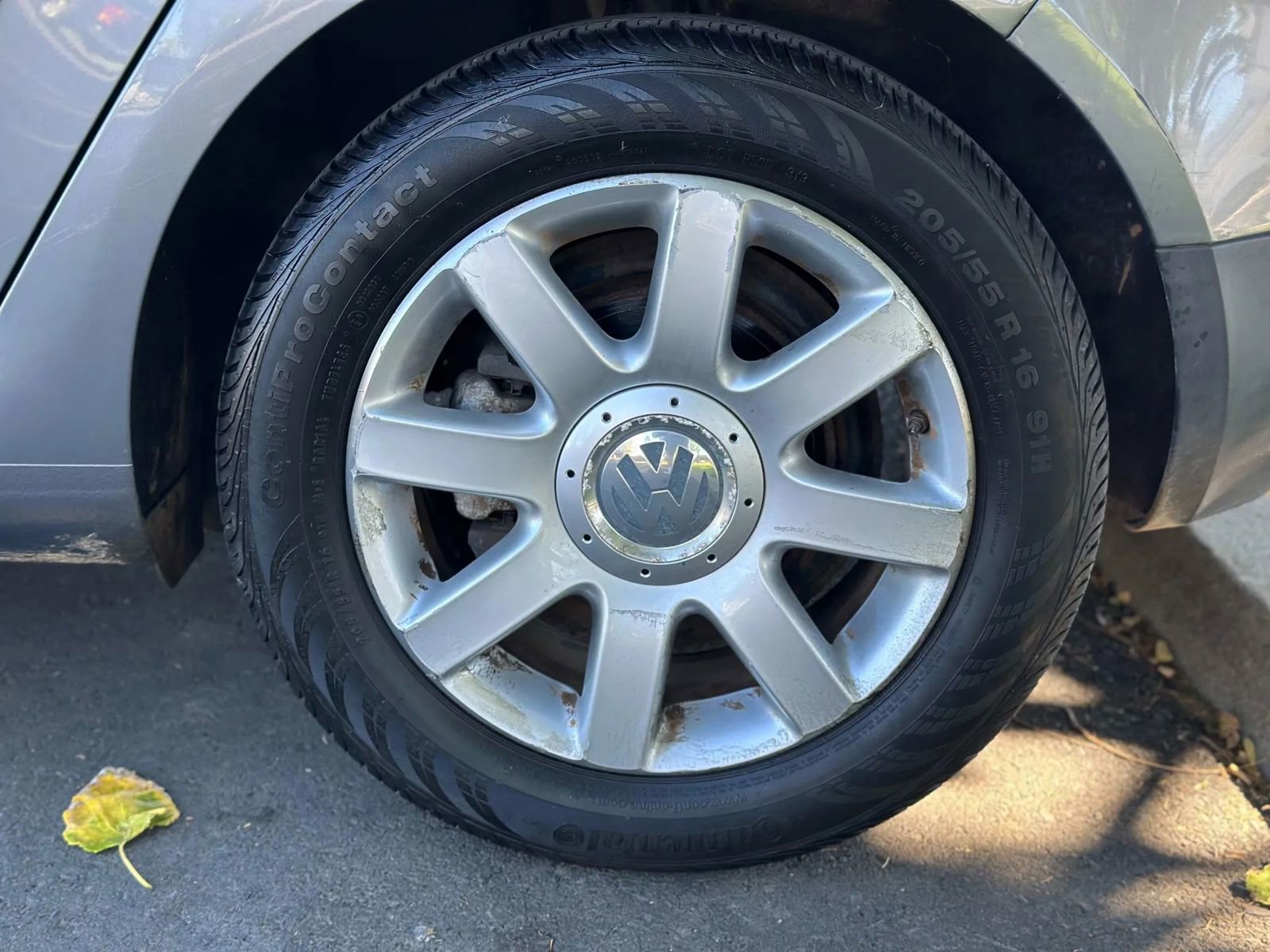 Used 2008 Volkswagen Rabbit S image 17