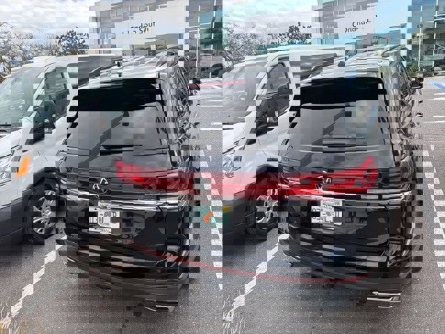 Certified 2024 Volkswagen Atlas SE image 8