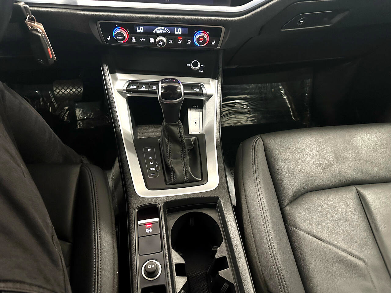 Used 2022 Audi Q3 2.0T Premium image 23