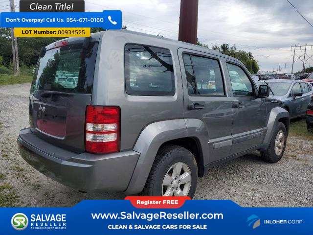 Used 2012 Jeep Liberty Sport image 5