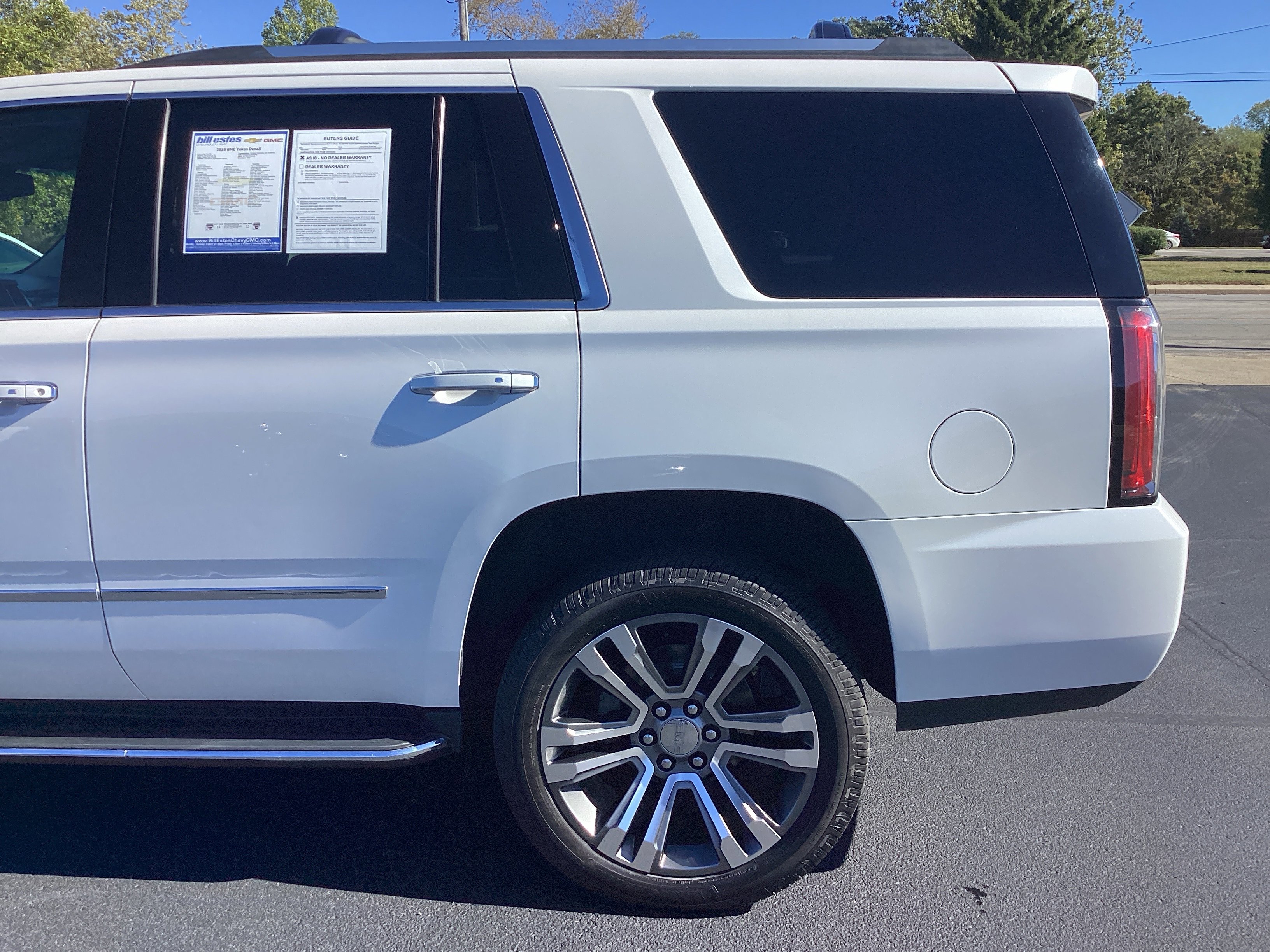 Used 2018 GMC Yukon Denali w/ Open Road Package image 4