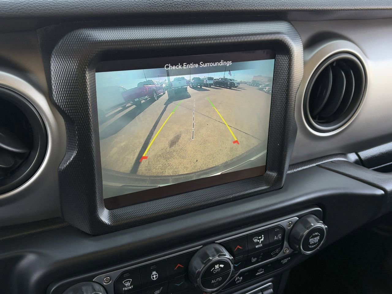 Used 2021 Jeep Wrangler Sport image 20