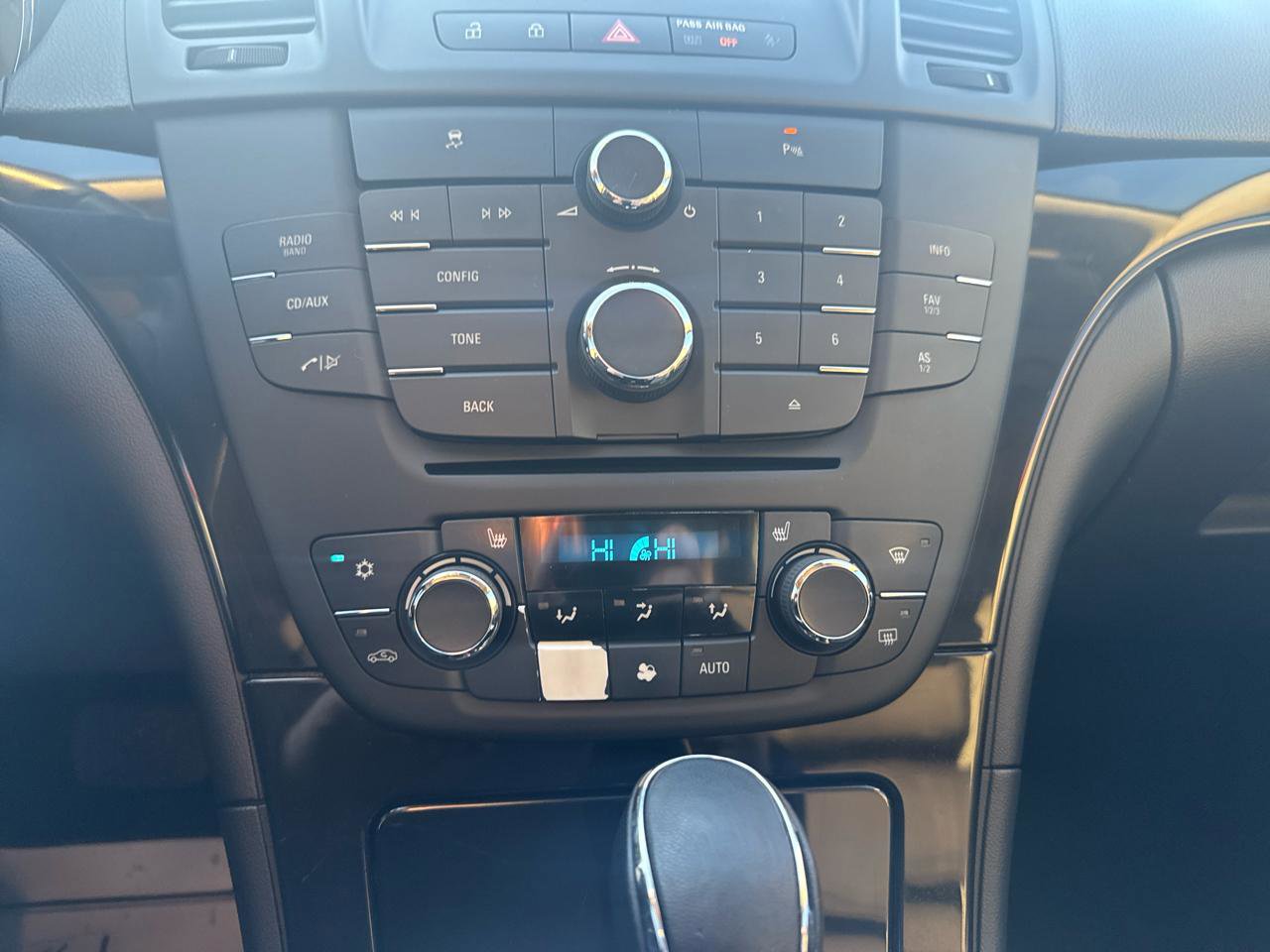 Used 2011 Buick Regal CXL w/ RL4 Preferred Equipment Group FWD image 14