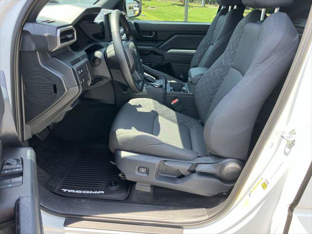 Certified 2026 Toyota Tacoma SR AWD/4WD image 12