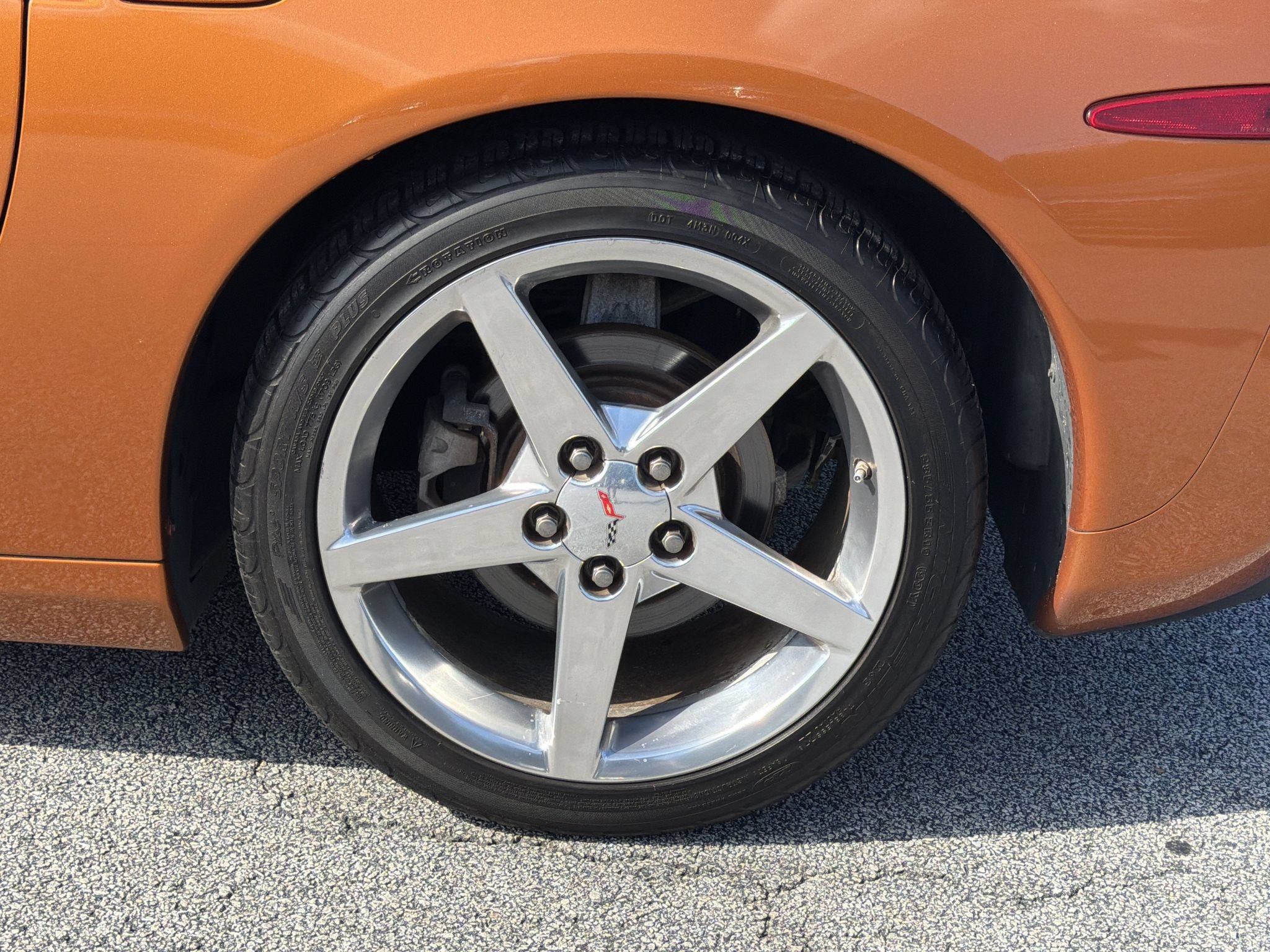 Used 2007 Chevrolet Corvette Coupe w/ Preferred Equipment Group RWD image 12