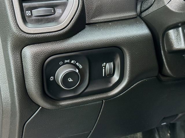 Used 2022 RAM 2500 Tradesman w/ Chrome Appearance Group image 10