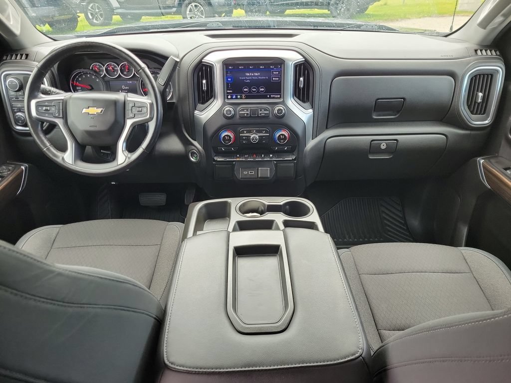 Used 2020 Chevrolet Silverado 1500 LT w/ All-Star Edition AWD/4WD image 12