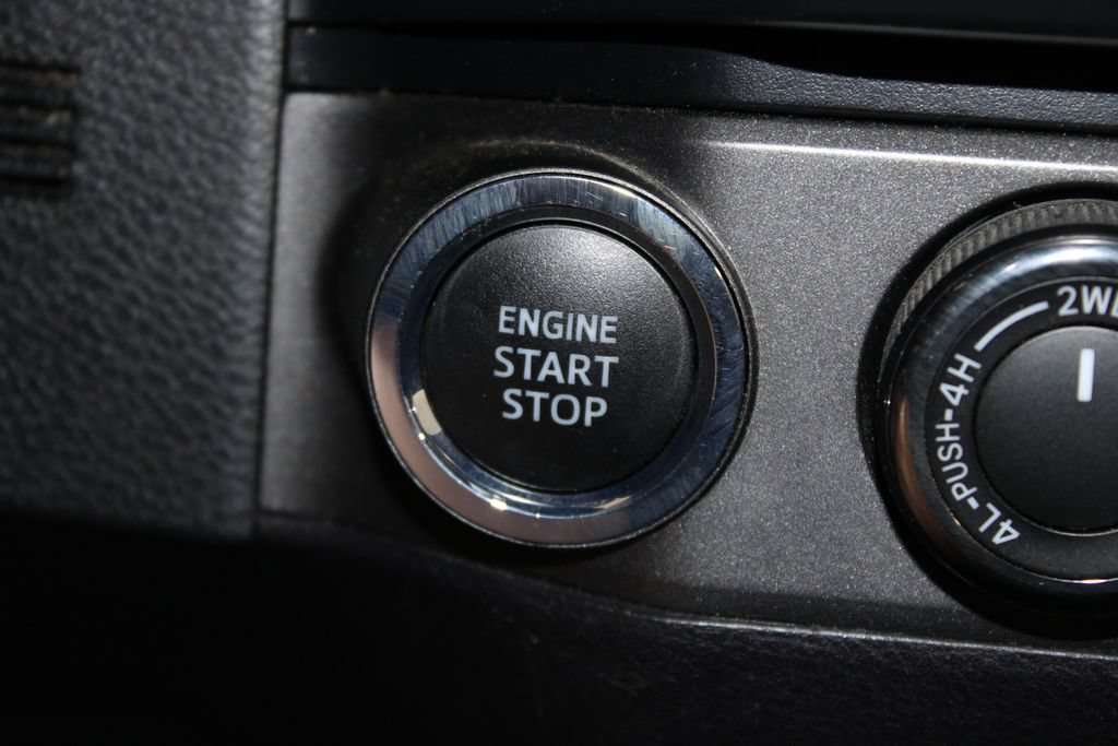 Used 2021 Toyota Tacoma TRD Off-Road AWD/4WD image 41