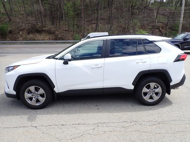 Used 2023 Toyota RAV4 XLE image 6