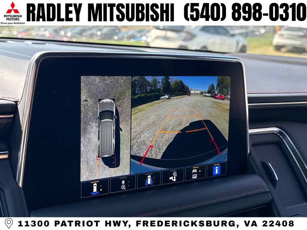 Used 2022 Chevrolet Suburban RST w/ Luxury Package image 9