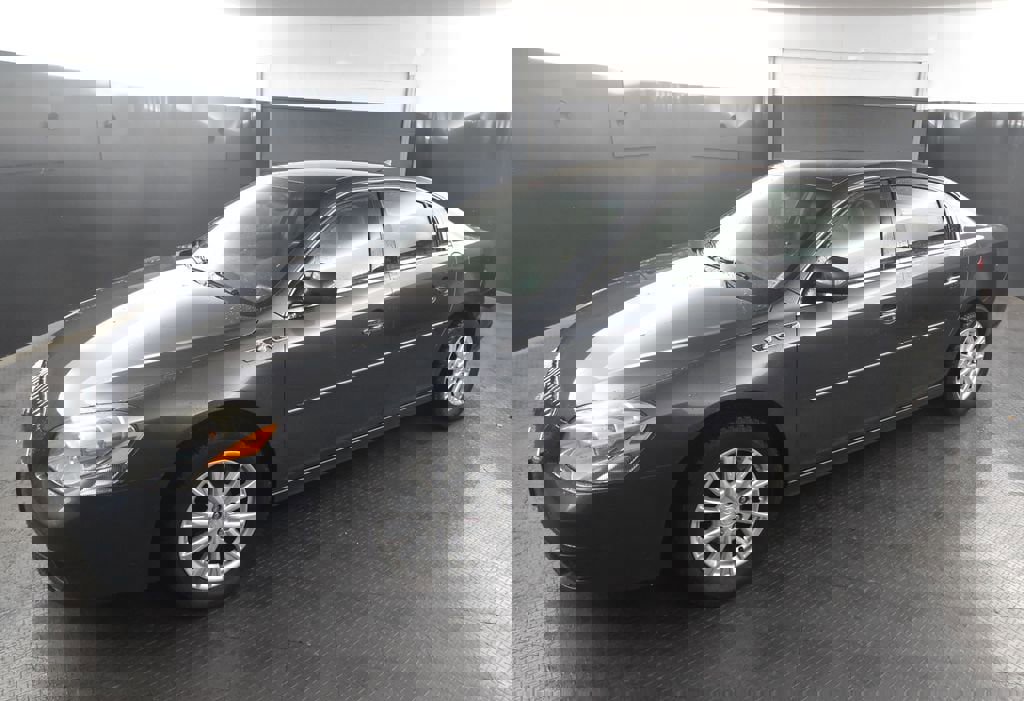 Used 2010 Buick Lucerne CX