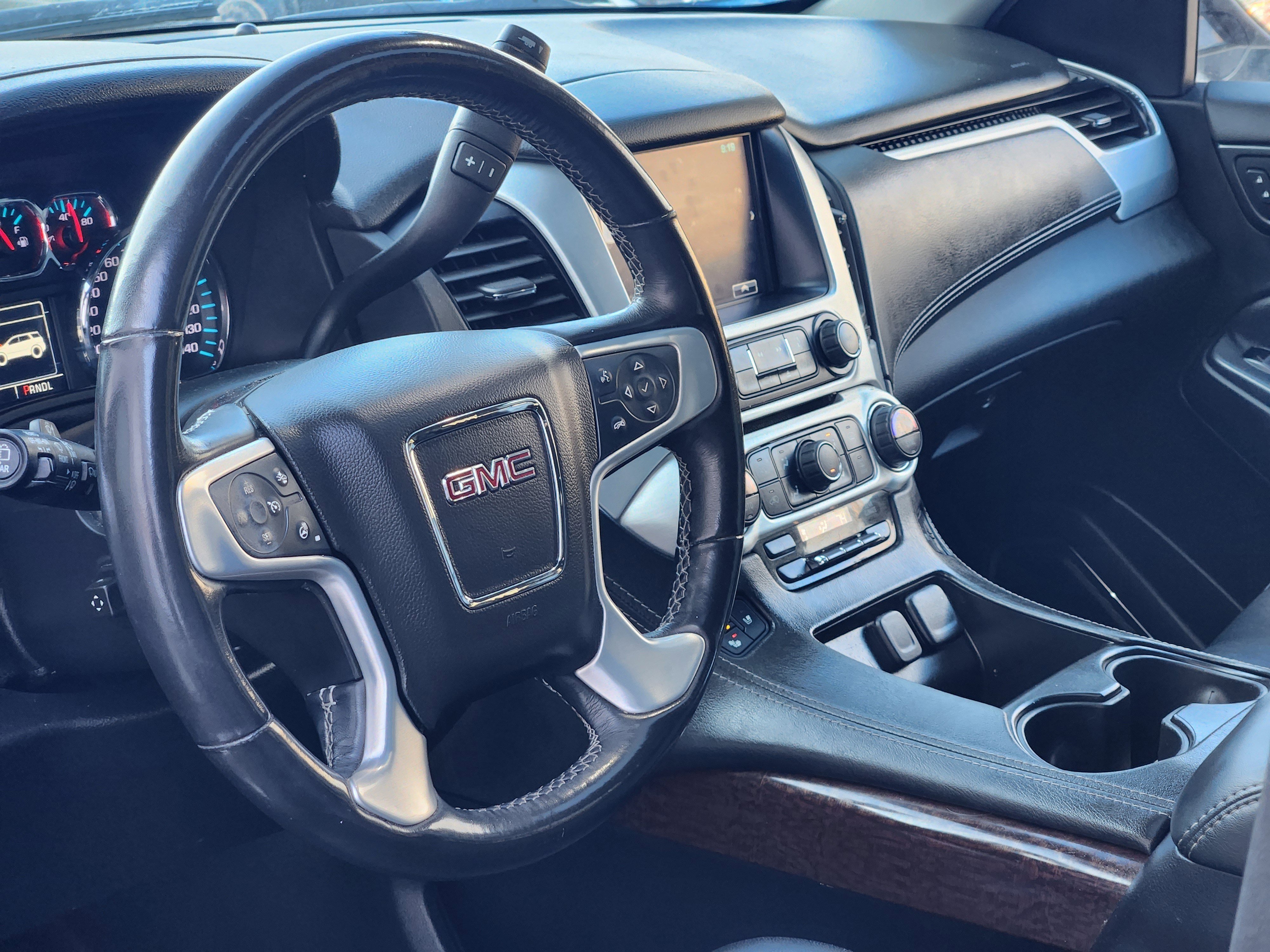 Used 2020 GMC Yukon XL SLT image 23