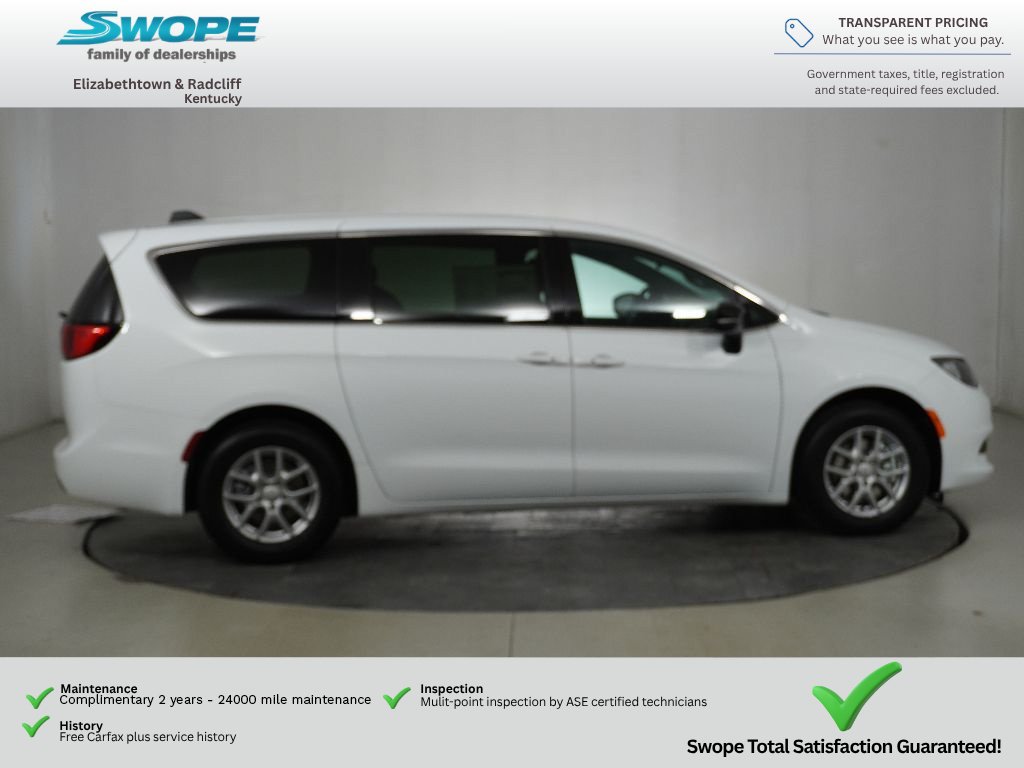 New 2026 Chrysler Voyager LX FWD image 2