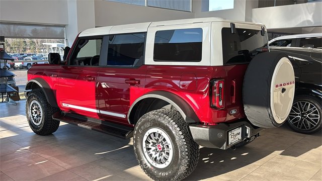 New 2026 Ford Bronco Outer Banks w/ Sasquatch Package image 4