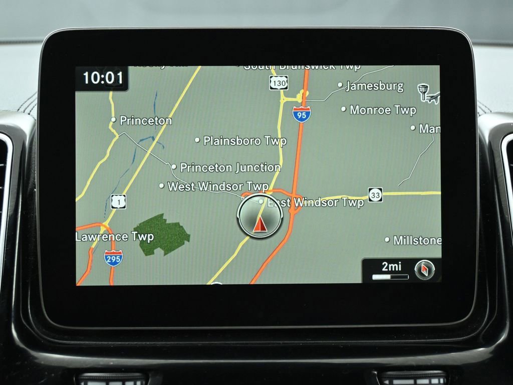 Used 2017 Mercedes-Benz GLS 550 4MATIC image 31