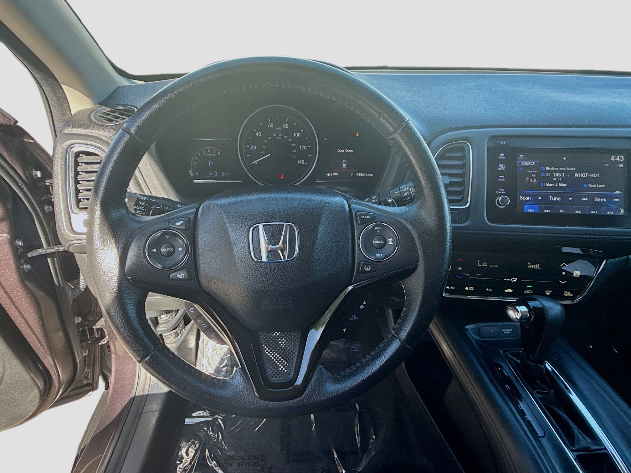 Used 2022 Honda HR-V EX-L image 10