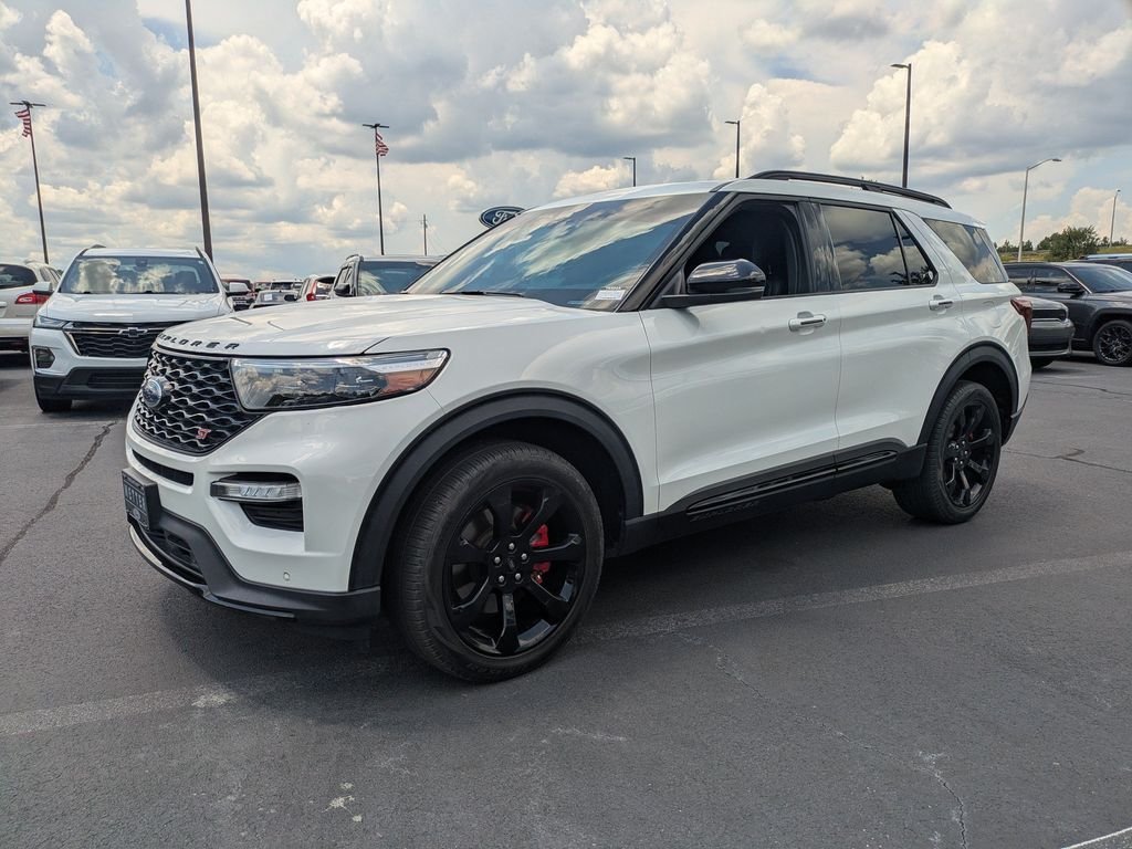 Used 2024 Ford Explorer ST w/ Equipment Group 401A AWD/4WD image 8