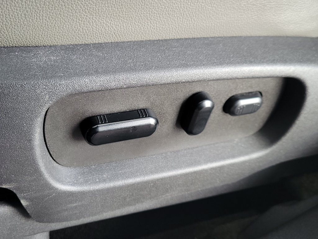 Used 2019 Ford Flex Limited w/ Equipment Group 301A FWD image 20