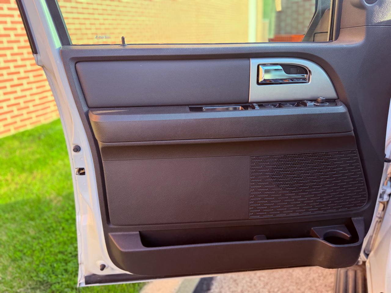 Used 2014 Ford Expedition EL Limited w/ Equipment Group 301A image 41