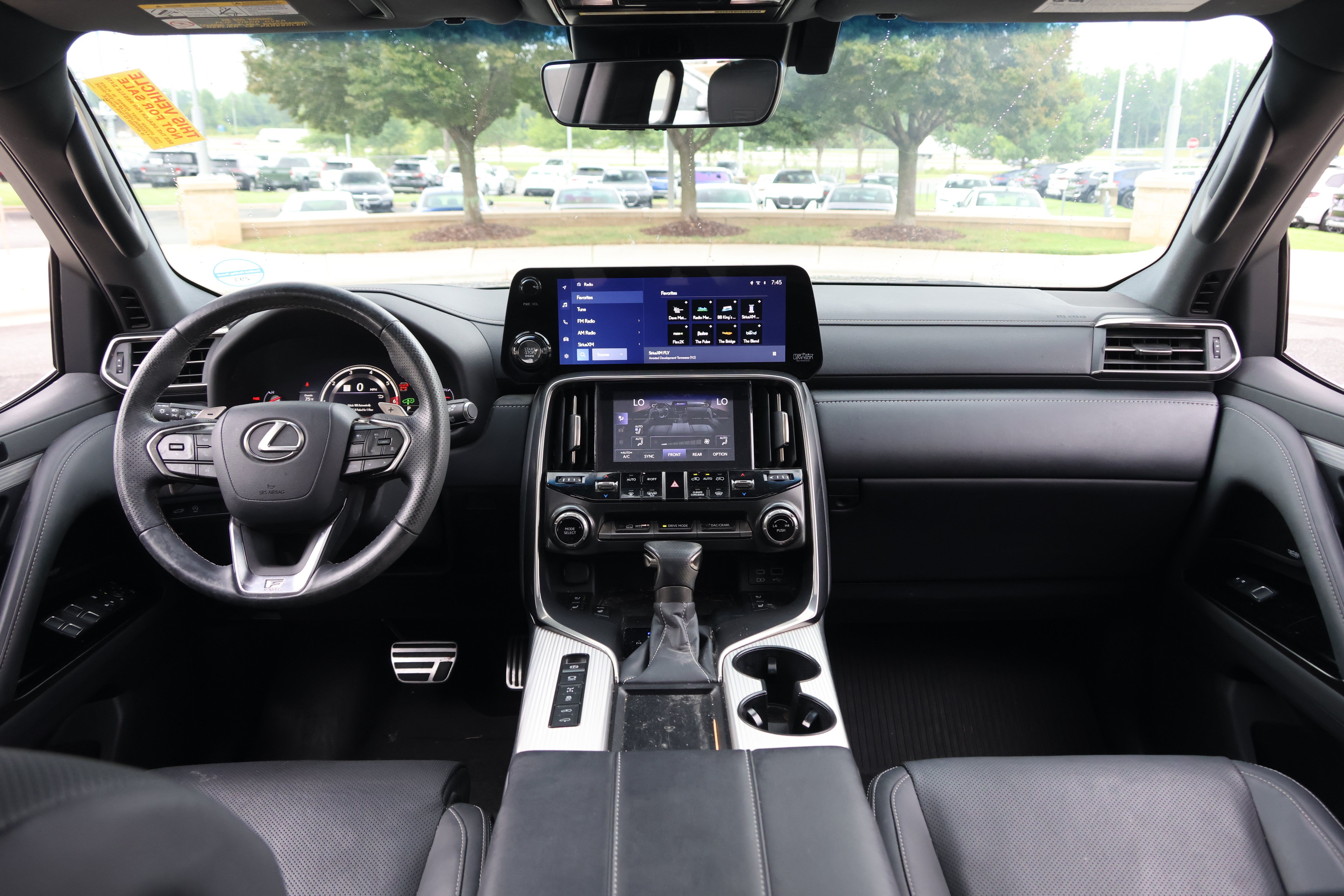 Used 2023 Lexus LX 600 F Sport w/ Accessory Package (Z1) AWD/4WD image 16