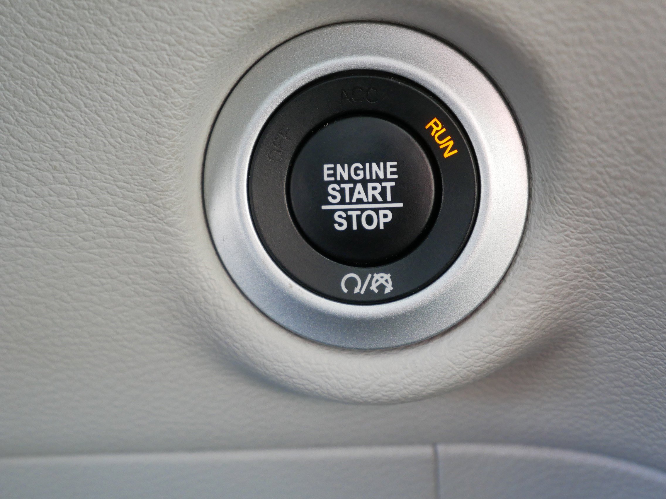 Used 2018 Chrysler Pacifica Touring Plus image 31