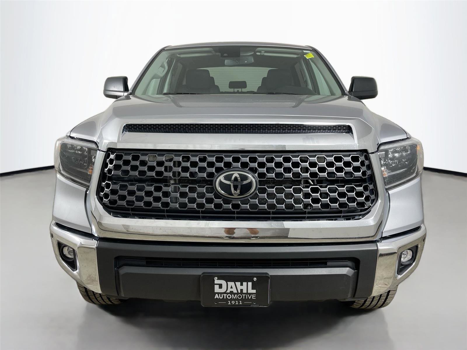 Used 2020 Toyota Tundra SR5 w/ TRD Off-Road Package AWD/4WD image 3
