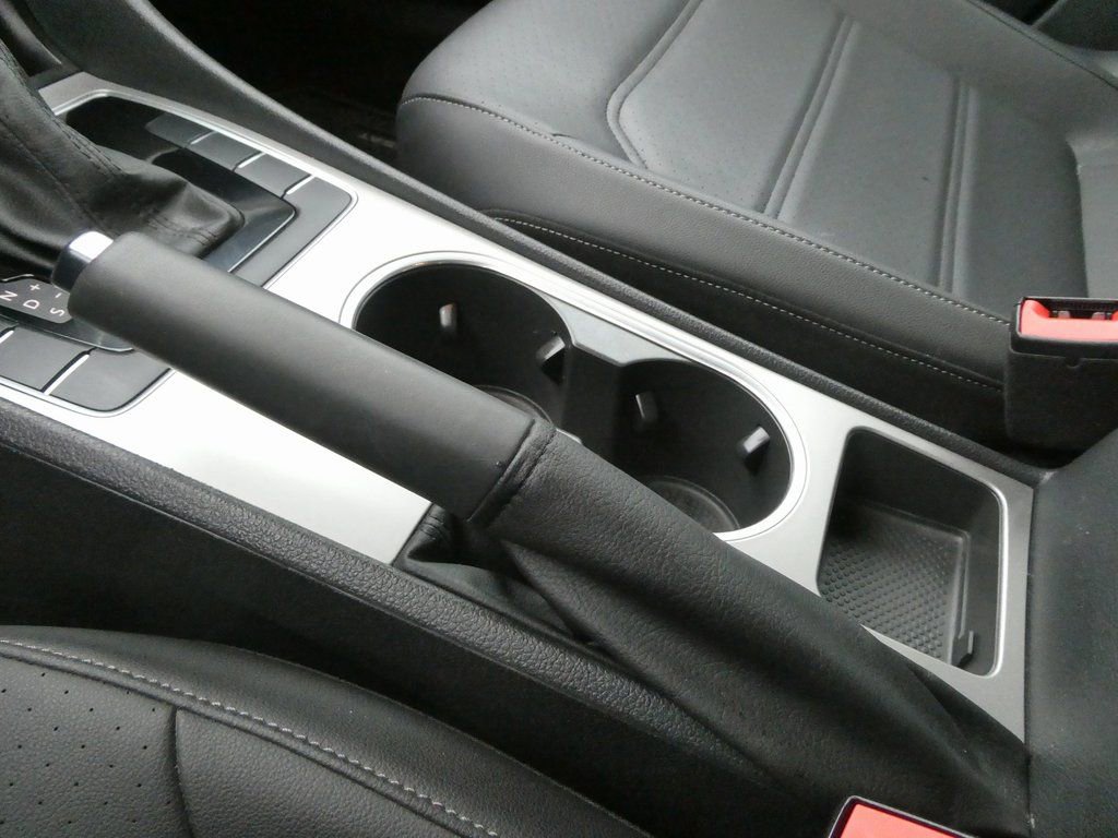 Used 2020 Volkswagen Passat 2.0T SE image 10