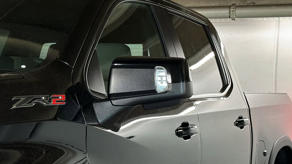 Used 2023 Chevrolet Silverado 1500 ZR2 w/ Technology Package image 5